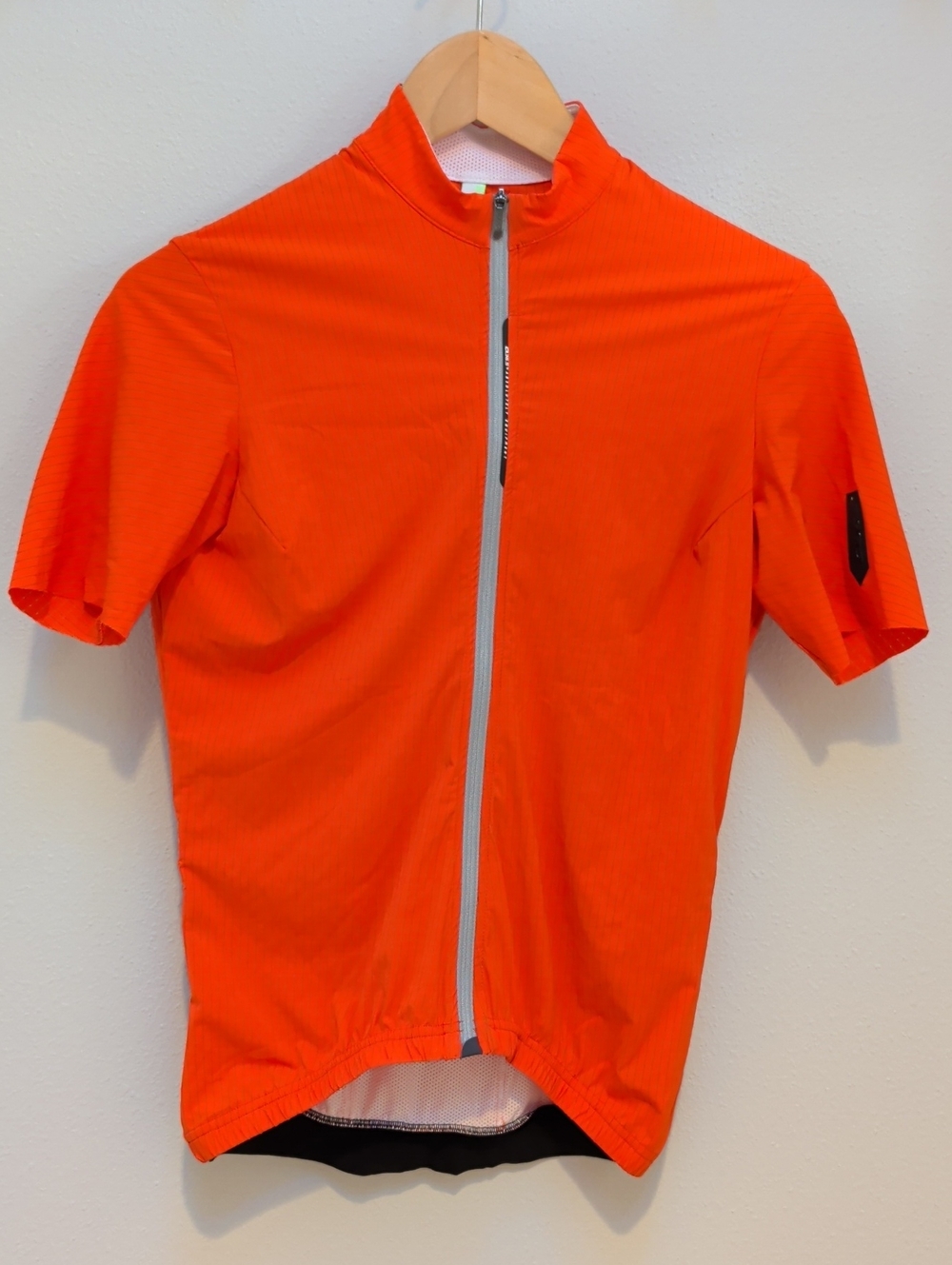 Q36.6 Bright Orange/Red Short-Sleeve Cycling Jersey with Full Zip